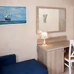 Homestay Antylia2 *