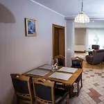 Homestay Antylia2 *
