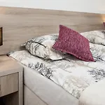 Homestay Antylia2