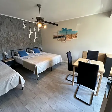 Homestay Antylia2