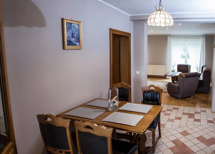 منزل للإقامة Antylia2 *